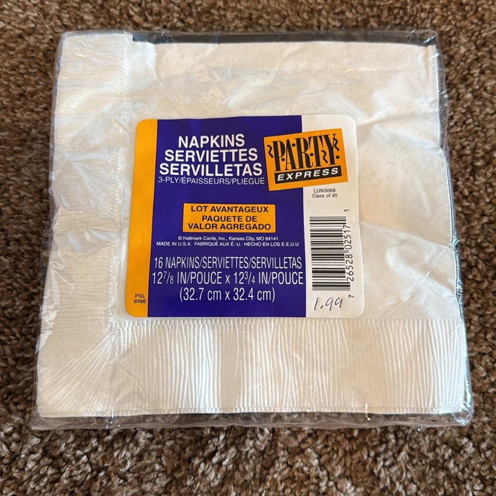 Vintage Party Express brand new Class of 1995 napkins unopened RARE - Picture 2 of 2